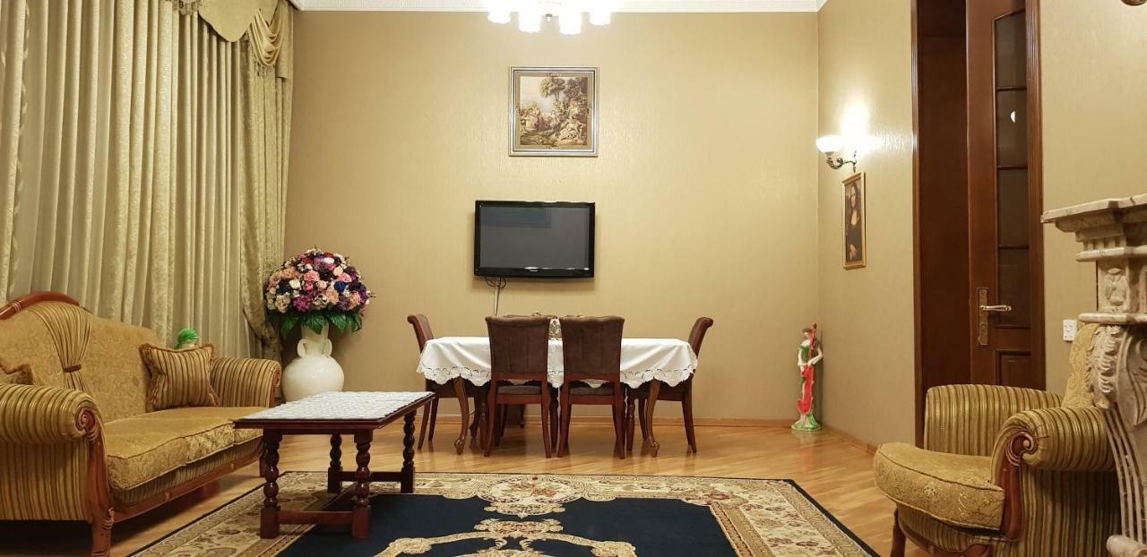 Gulluoglu Royal Suite Luxury Apartment Baku Eksteriør bilde